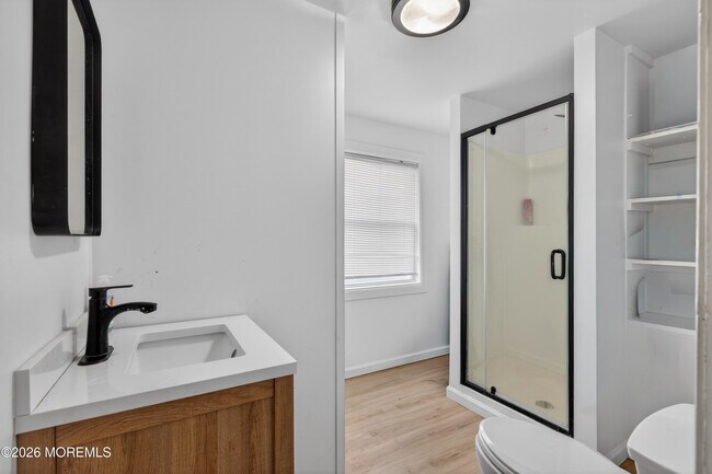 Building Photo - 191 3rd Ave