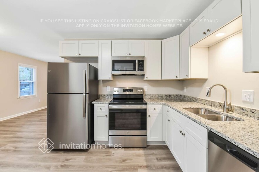 Building Photo - 822 Dedmon Dr