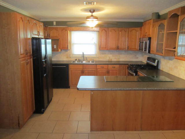 Building Photo - 4036 NW 30th Ter