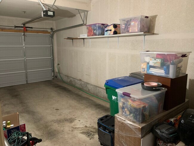 Building Photo - 82 Magellan Aisle