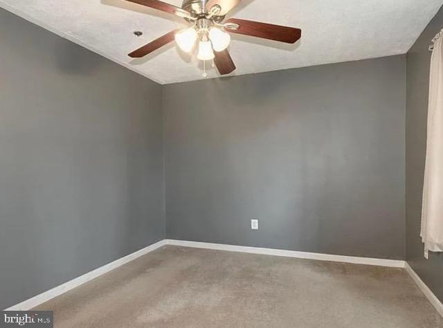 Building Photo - 1302 Sugarwood Cir