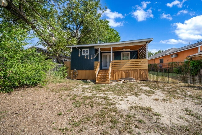 Building Photo - 224 Forrest Ave