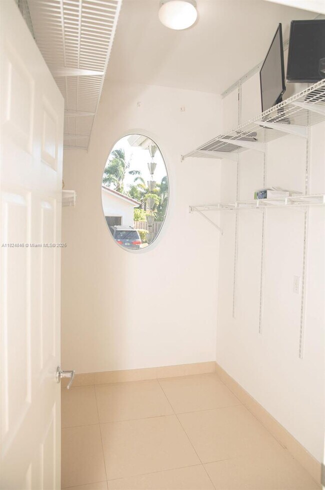 Building Photo - 8464 SW 138th St