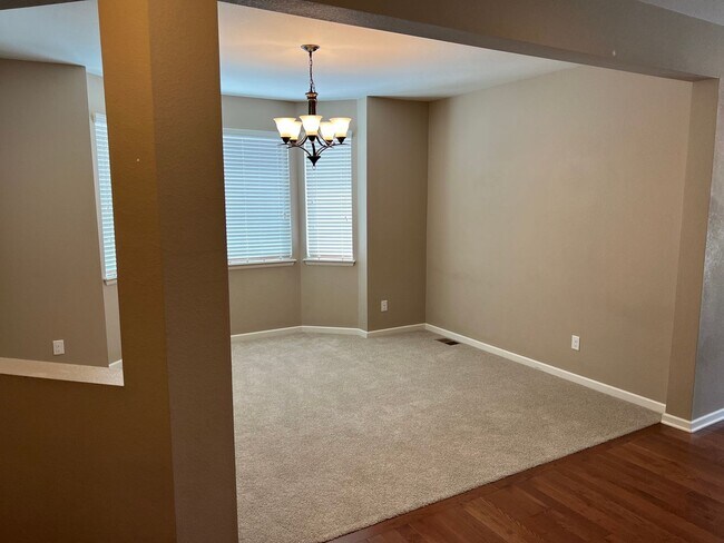 Building Photo - Spacious Corner-Lot Gem in South Denver Metro