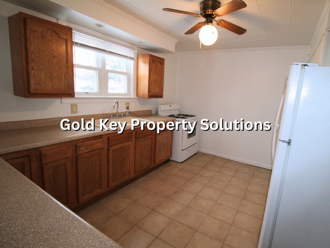 Building Photo - MUNCIE 2 BR 1 BA House with Covered Porch and Storage Building (NO SECTION 8)