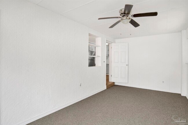 Building Photo - 51 Adkinson Dr