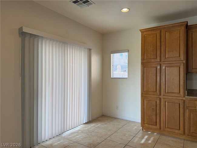 Building Photo - 4963 W Canadian Lynx Ct