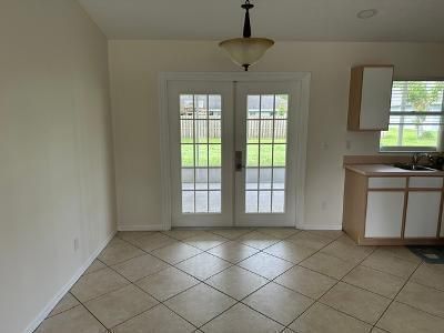 Building Photo - 5525 NW North Lundy Cir