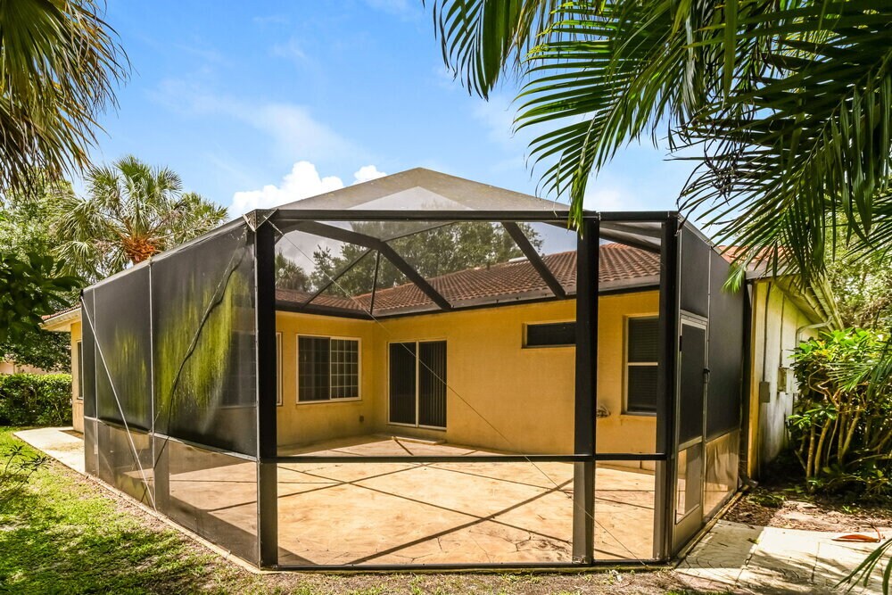 Building Photo - 12847 Timber Ridge Dr