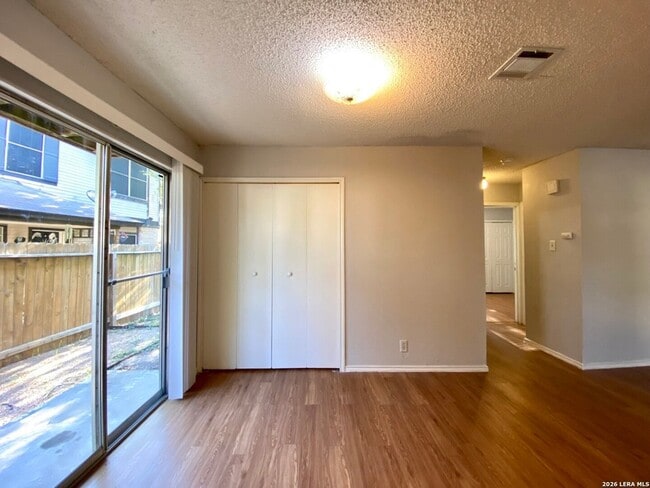 Building Photo - 5225 Meadow Field