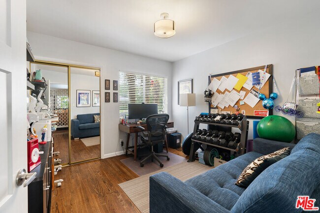 Building Photo - 12237 Hesby St