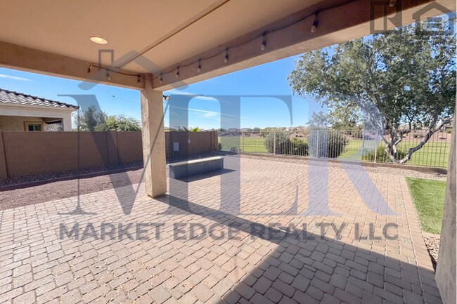 Building Photo - 3Bed/3Bath House in Buckeye! Ready for Immediate Move-In! -- Fenced-In Yard!!