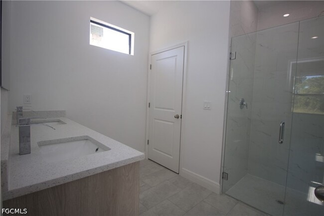 Building Photo - 8002 Spice Ct