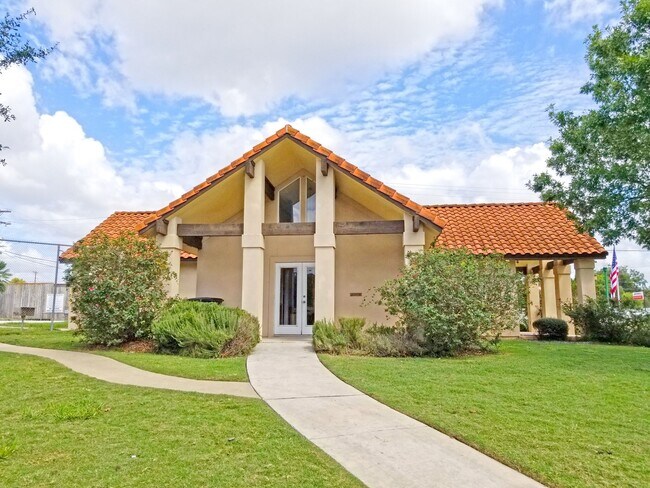 Building Photo - 1131 River Rock