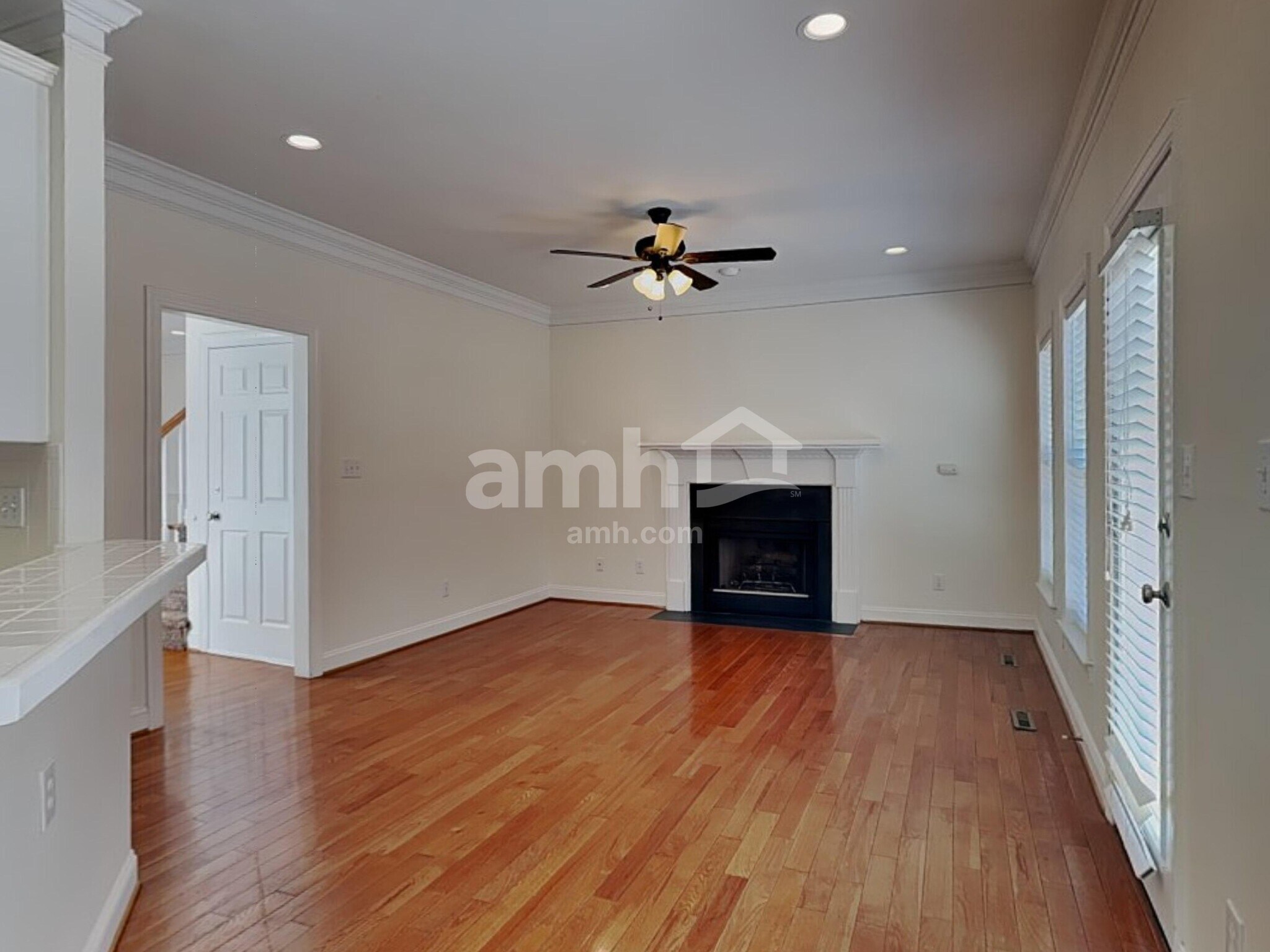 Building Photo - 4130 Leinbach Dr