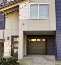 Building Photo - 3Bd/3Ba Lynnwood Townhouse
