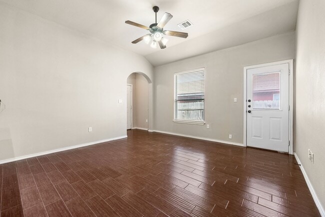 Building Photo - 953 Brown Rock Dr