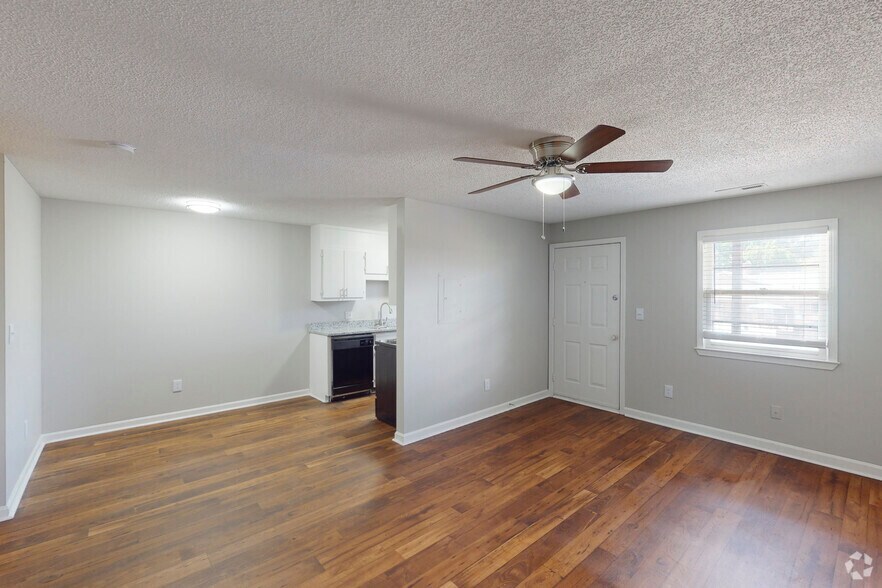 Axis on Beltline 2025 Danville Park Dr SW Decatur AL 35603