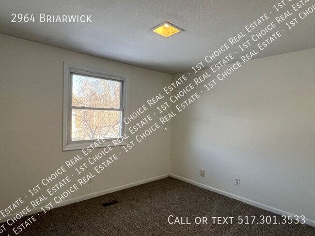 Building Photo - 2964 Briarwick-