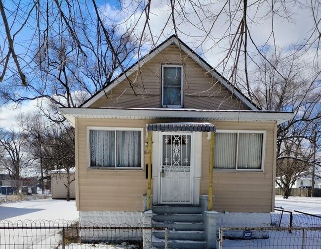 Primary Photo - 3464 Pennsylvania St