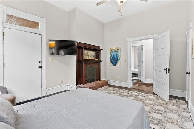 Building Photo - 867 Beecher St SW