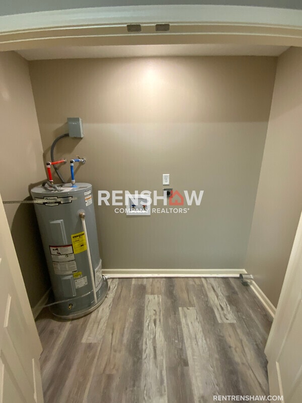 Building Photo - 1716 Harris St