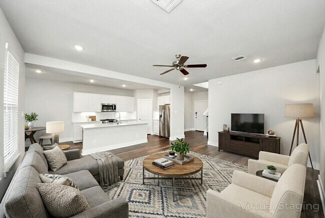 Building Photo - 10630 Cascade Crk Dr