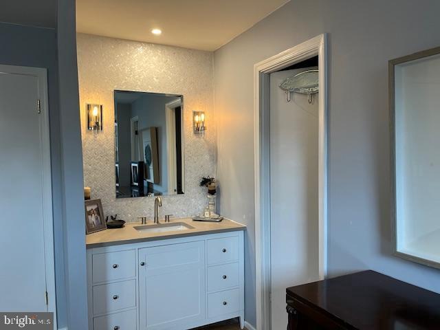 Building Photo - 5412 Midship Ct