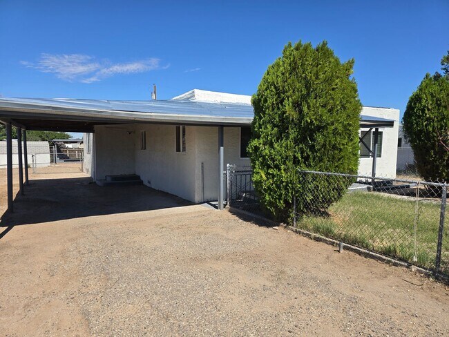 Building Photo - North Valley Home for Rent