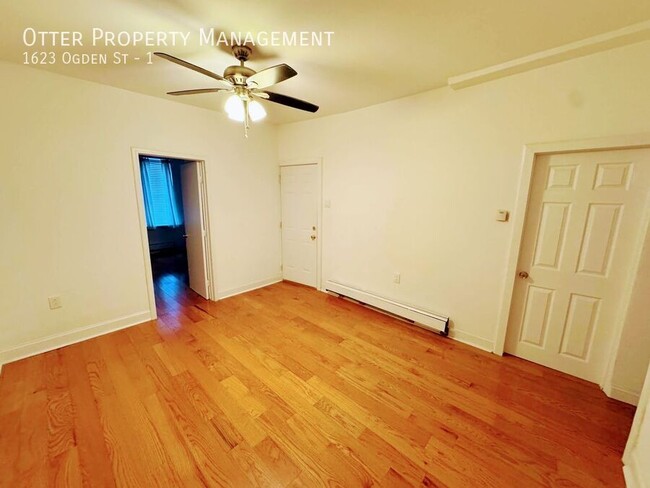 Building Photo - 1BR/1BA Fairmount Ground Floor Apt with Wa...