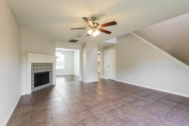 Building Photo - 13607 Country Pine Ct