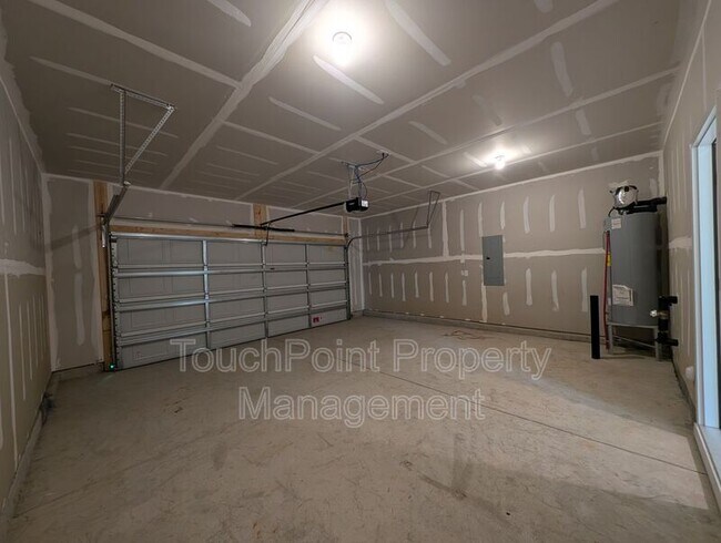 Building Photo - 3433 Austin Duncan Dr