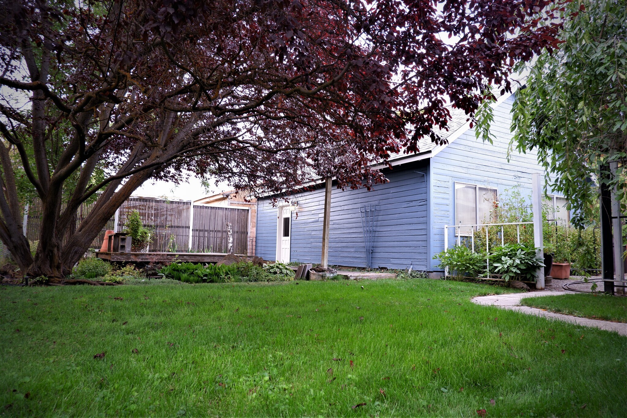 Bonus - 600 sq ft of easy access storage! (heat in building if desired) - 3517 E 32nd Ave