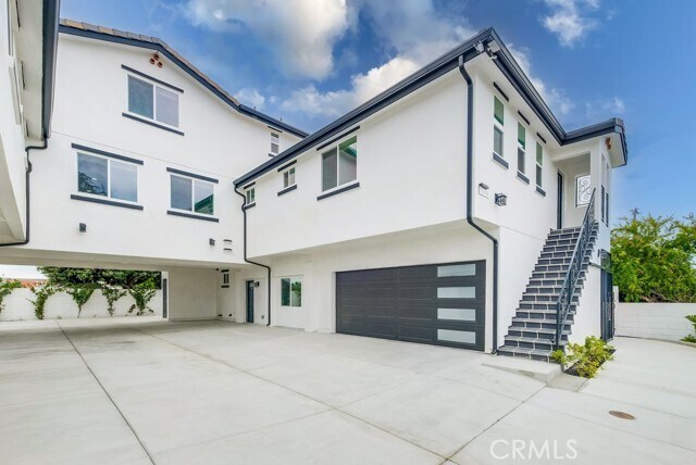 Building Photo - 15408 Pioneer Blvd