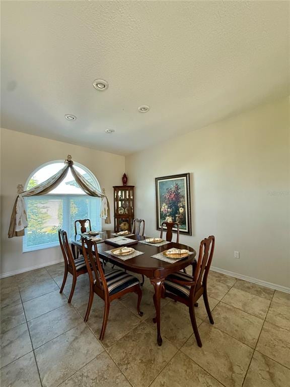 Building Photo - 4 Cherry Ct