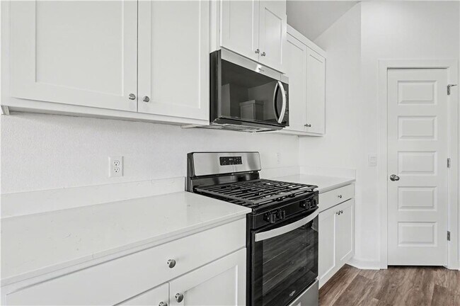 Building Photo - 539 Colorado St