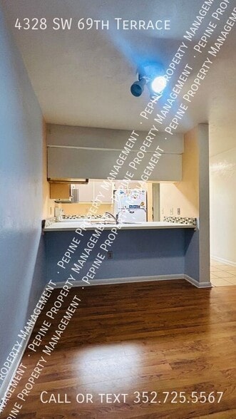 Building Photo - 4328 SW 69th Terrace