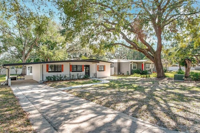 Primary Photo - 213 James Dr