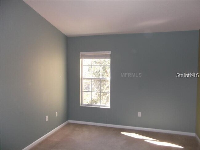 Building Photo - 4866 Pond Ridge Dr