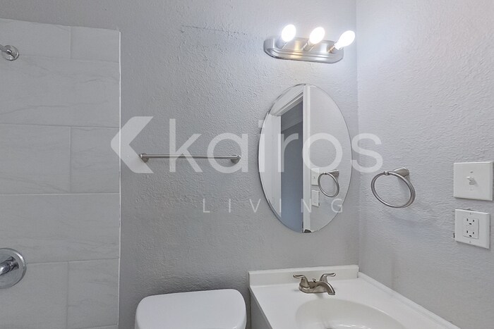 Building Photo - 1604 Norman St