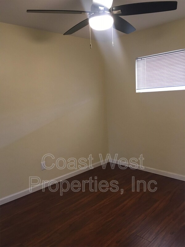 Building Photo - 4566 Maryland St