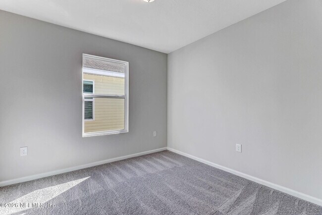 Building Photo - 45303 Red Brick Dr