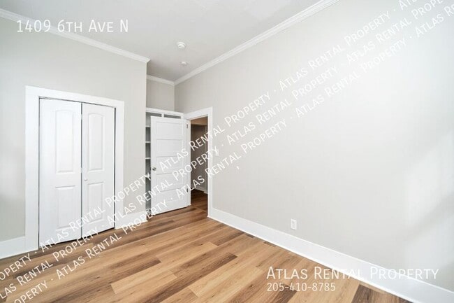 Building Photo - 1409 6th Ave N