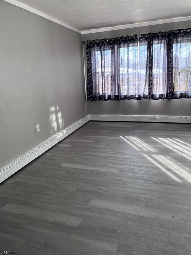 Building Photo - 126 Metro Trail