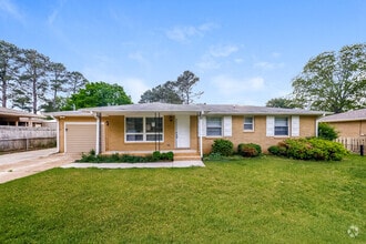 Building Photo - 7708 Saxon Dr SW