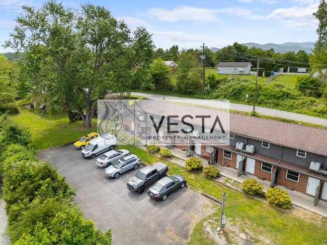 Building Photo - 26 Reid St