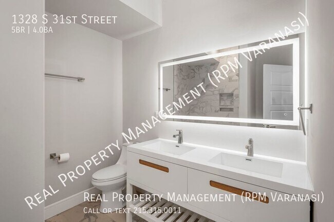 Building Photo - 1328 S 31st St