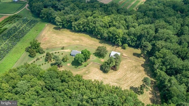 Building Photo - 18136 Pepmeier Hill Rd