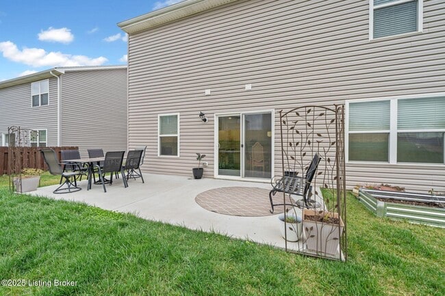 Building Photo - 1508 Robin Rd