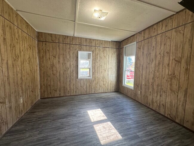 Building Photo - 19 Elizabeth St